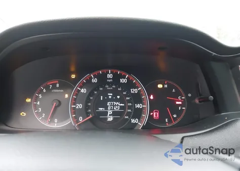 2017 Honda Accord Sport z USA, uszkodzony, nr VIN 1HGCR2F56HA009617